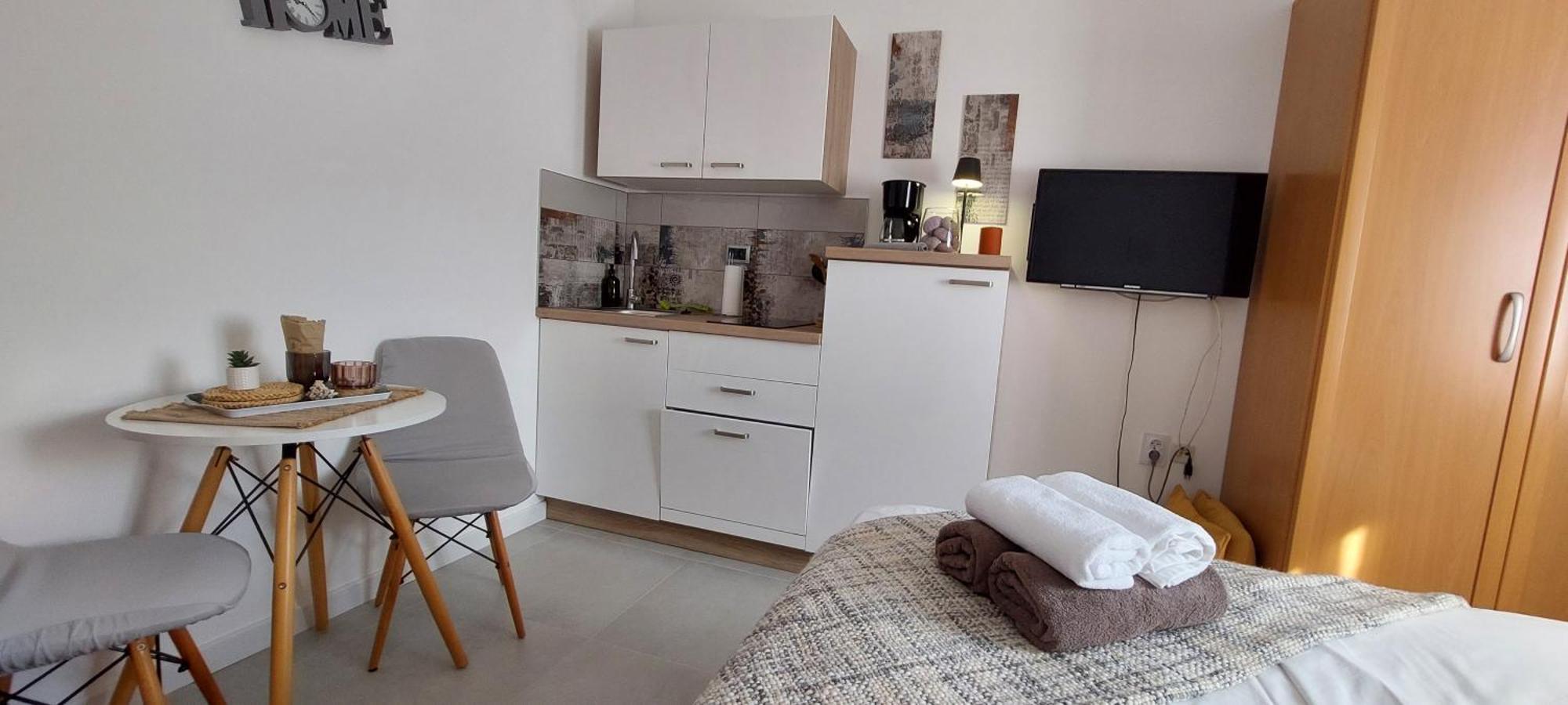 Apartments Leon 2 Banjol 外观 照片